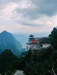 廣西貴港平南北帝山｜有「小張家界」之稱。