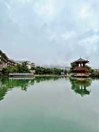 屏邊·滴水苗城
