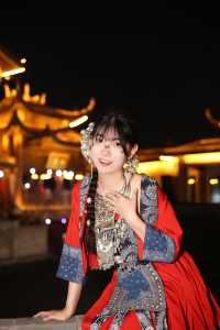 張家界七十二奇樓｜篝火表演&苗服精修照片