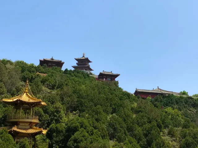 태산용천사(타이산 룽촨 사원) 티켓 할인, 운영 시간, 후기 [2025년] | Trip.com