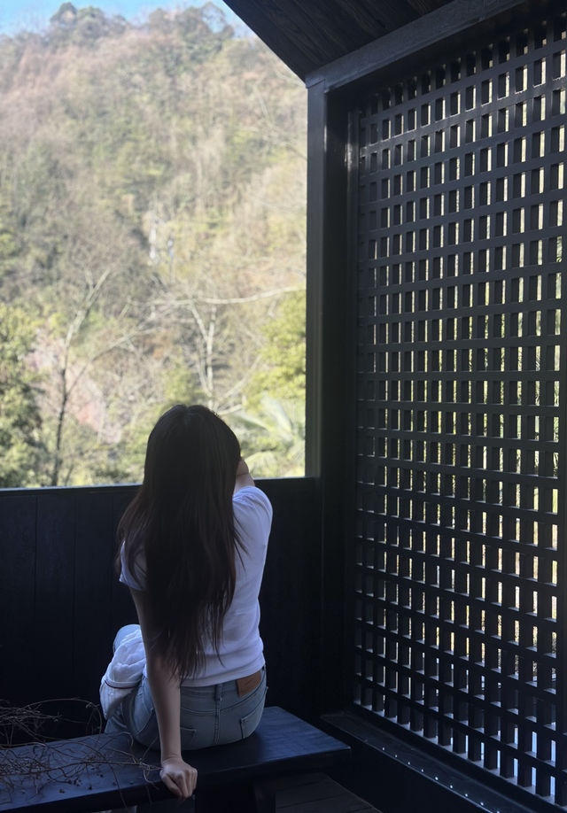 距離成都1.5小時｜私湯山景，被這南洋度假風美哭了！！