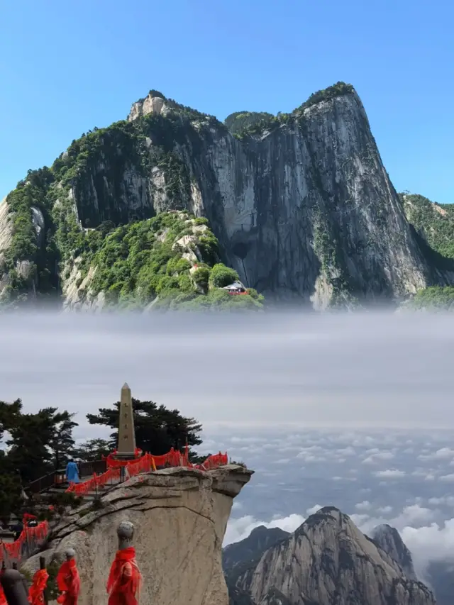 華山の日帰り登山から戻りました。今月に行くことを本当におすすめします！2つの定番ルートをご紹介します。