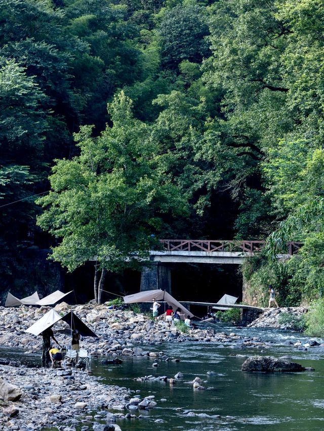 廣州山野民宿竹林私湯＋瀑布下溯溪玩水
