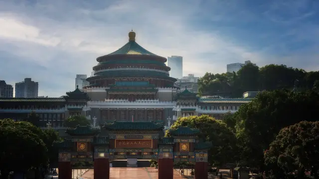 重慶呢座8D城市將浪漫同煙火氣玩到出神入化