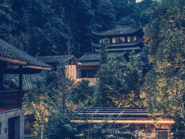 雲端仙境！貴州梵淨山「歇山靜舍」隱世民宿體驗】**  