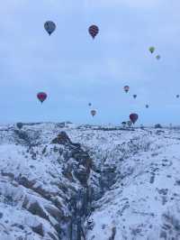 Cappadocia熱氣球全攻略：在月球表面邂逅日出