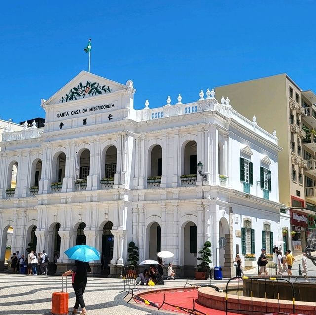 🌟 Discover the Heart of Macau: Senado Square Magic! 🇲🇴✨
