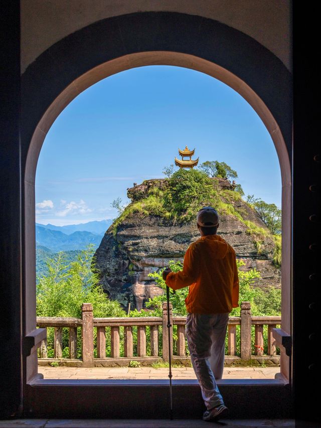 徐霞客沒騙我！比黃山更驚豔的仙山出現了！