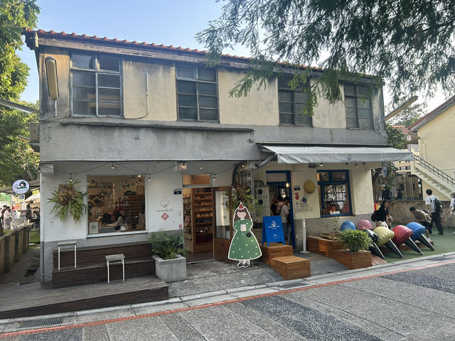 ☕ 台中輕旅行｜步行就能撿到的文青角落