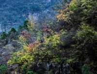 秋日限定！在焦作峰林峽邂逅「中國第一高壩」。