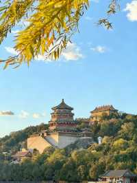 北京頤和園的秋天，是把調色盤打翻在皇家園林裡了！