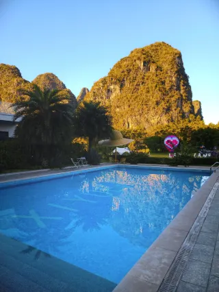 I came to Yangshuo for a nice meal, and ended up with a set of stunning photos.