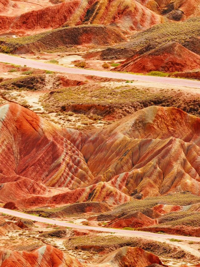 看過彩虹也應該去看看七彩的山嘛! 看過彩虹也應該去看看七彩的山嘛!