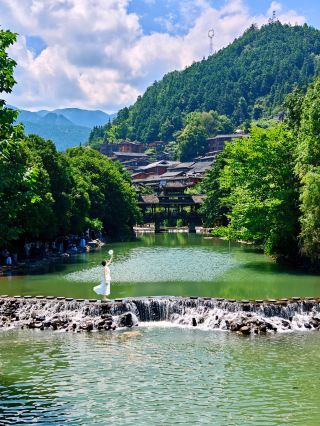 Avoid crowds: Xijiang Qianhu Miao Village in-depth cultural and scenic 2-day tour