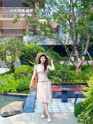 Buying a home in Tianjin | Live in a real-life secret garden community