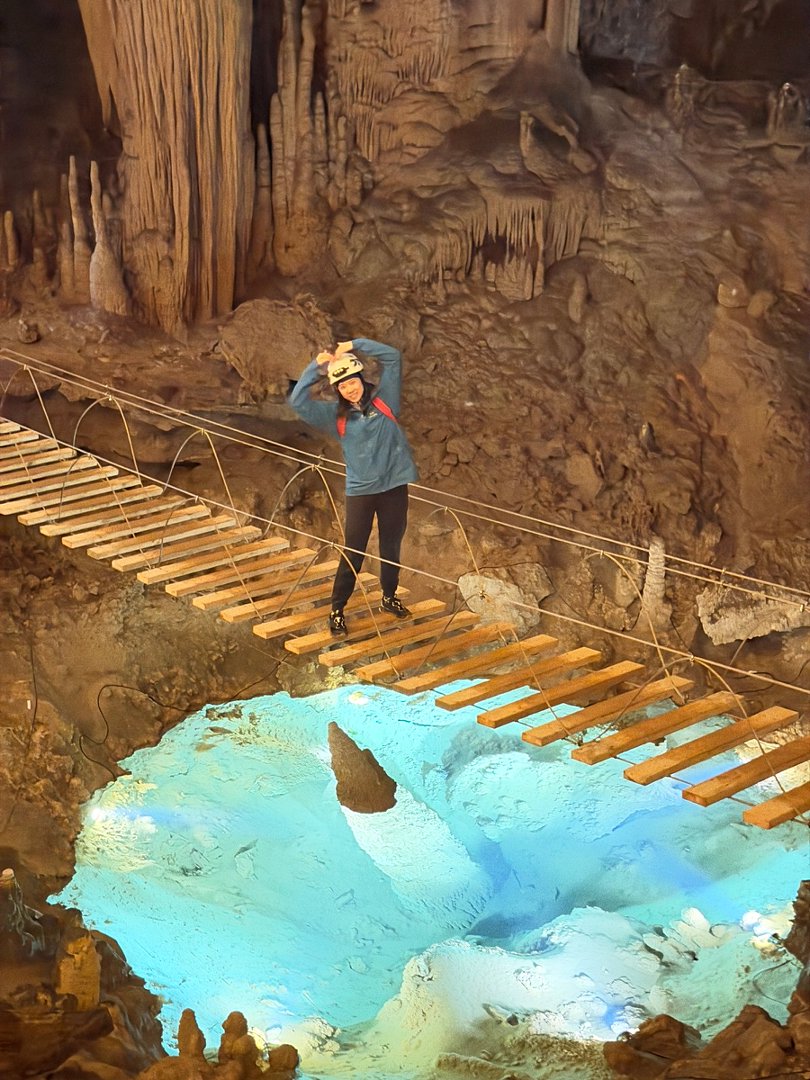 Guizhou National Day Caving | Anlong General Cave! Earth-core zipline + underground lake paddleboarding are incredible