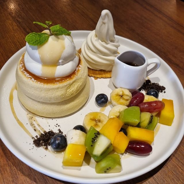 cute dessert @ Souffle Dessert Cafe,Puchong