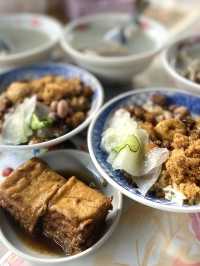 ［台南/中西］ 保安路米糕｜必比登美食推薦 國華街平價美食 四神湯好喝🌟
