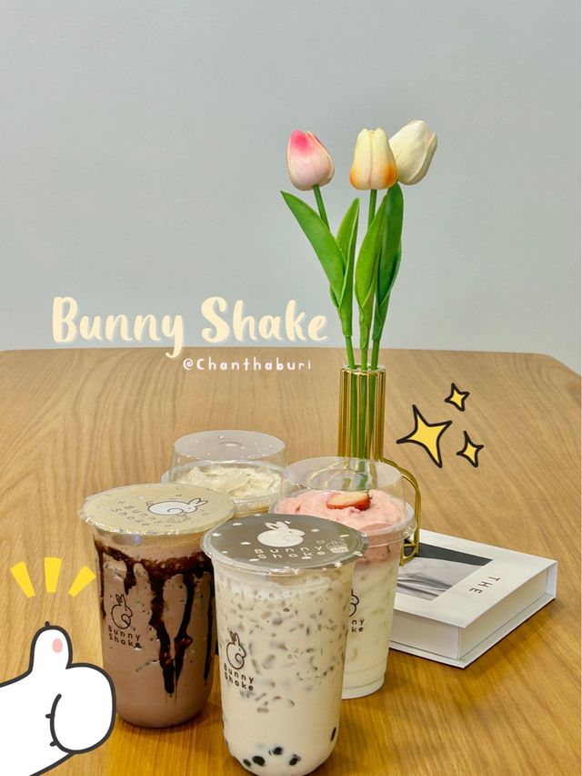 '𝐁𝐔𝐍𝐍𝐘 𝐒𝐇𝐀𝐊𝐄' ร้านขนมเปิดใหม่ ในเมืองจัน