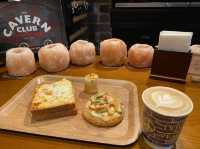 ビートルズが流れるベーカリー『BAKERY PENNY LANE』ソラマチ店