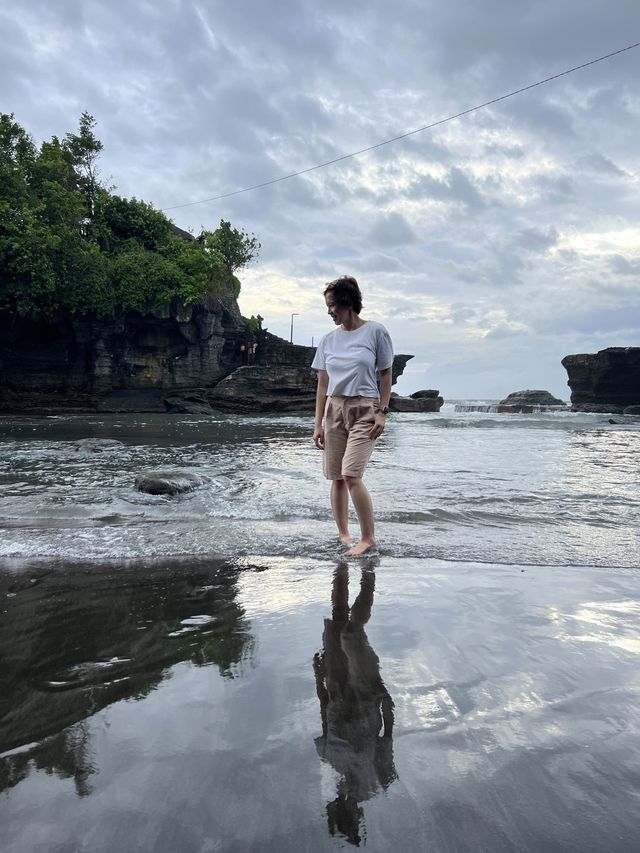 Tanah Lot Temple & BatuBolong, Bali
