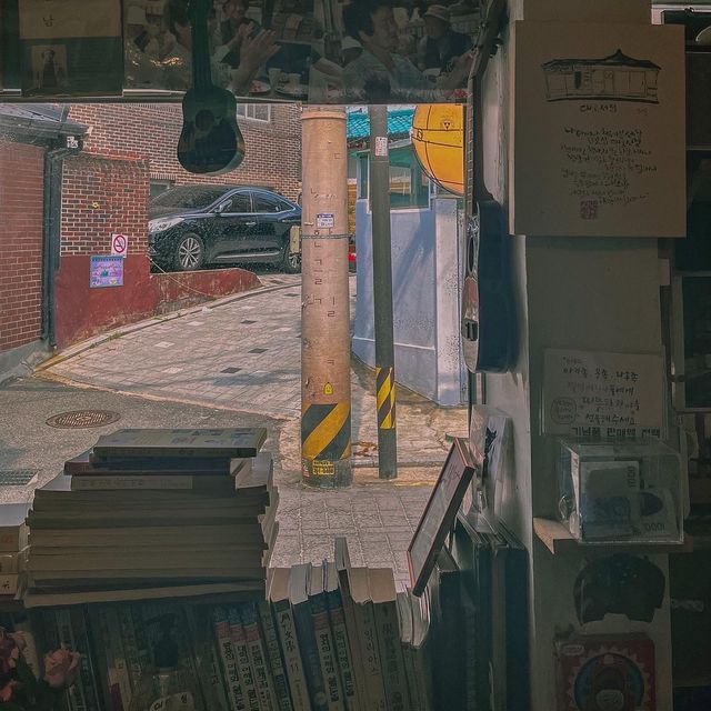향수를 불러일으키는 7080감성 서촌 카페