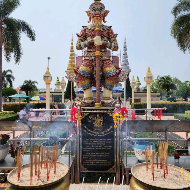 ศาลหลักเมืองอุดรธานีเป็นศูนย์รวมความเคารพและความศร