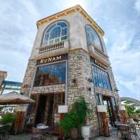 Good Food, Good Mood at Cafe Runam