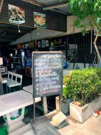 ย้อนเวลาไปกินข้าวที่อ่างศิลา