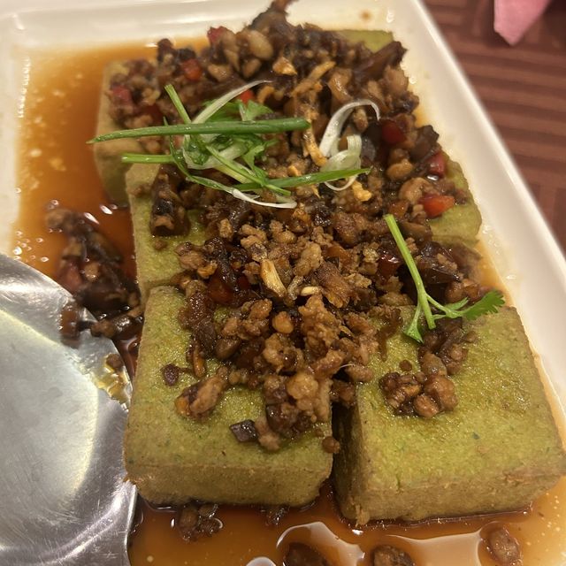 聞名的麵包雞