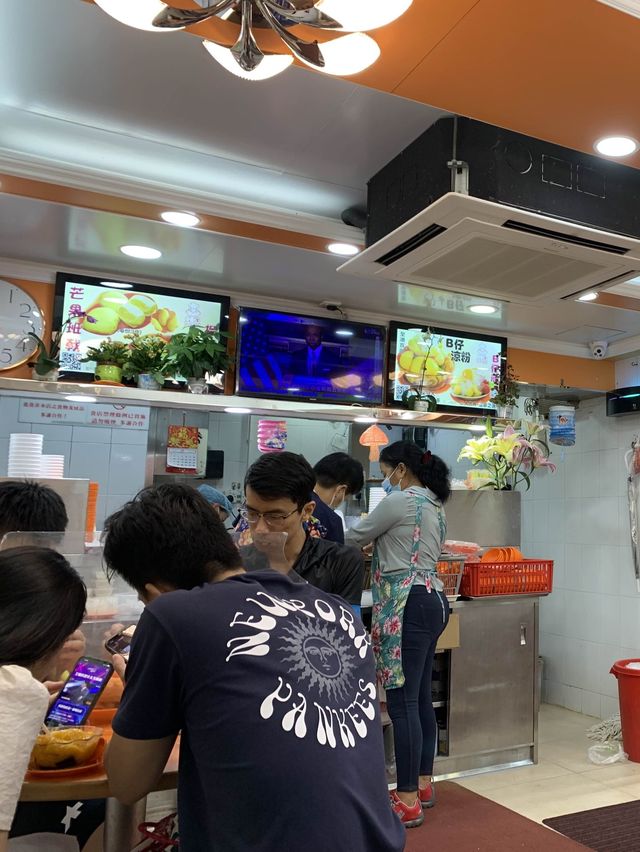 元朗人氣甜品小食店🍧🍢｜佳記甜品B仔涼粉