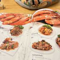 Tawaen beach restaurant ร้านสุดชิล บนเกาะล้าน