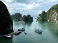 Ha Long Bay - Wonder of The World