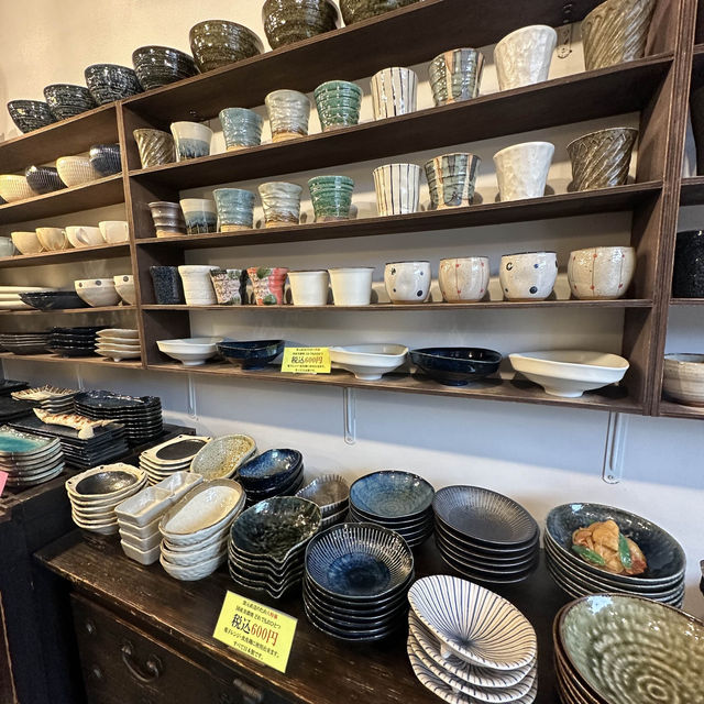ALL-IN-ONE things you can find in this street