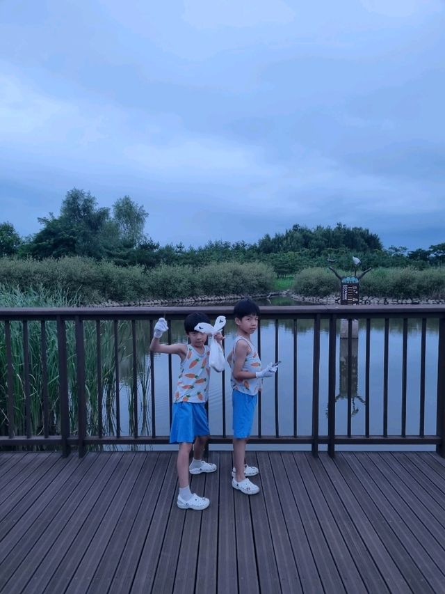플로깅과 함께 즐기는 한강야생조류생태공원