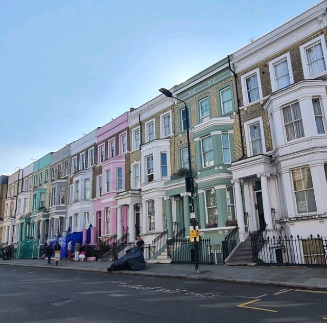 Instagram worthy houses in Nottinghill