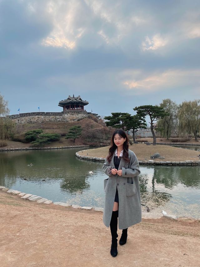 산책 데이트하기 좋은 “방화수류정”