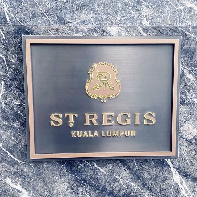 Experience luxury 5 star hotel @ St Regis KL