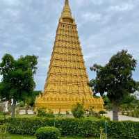วัดไผ่ล้อม อยุธยา