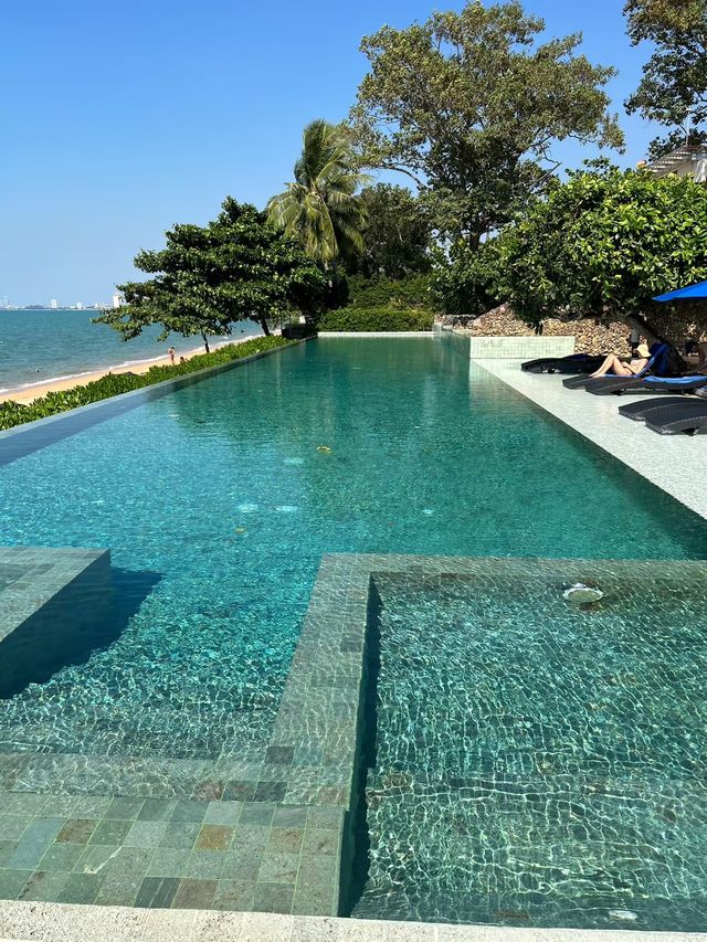 พักผ่อนแบบเต็มสตรีม กับ U PATTAYA