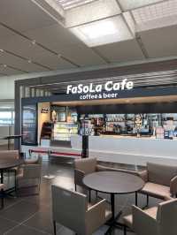 【成田空港】第二ターミナルのカフェ