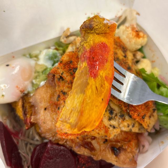 唔係帶飯先健康嘅😌鰂魚涌超足料健康餐🥗