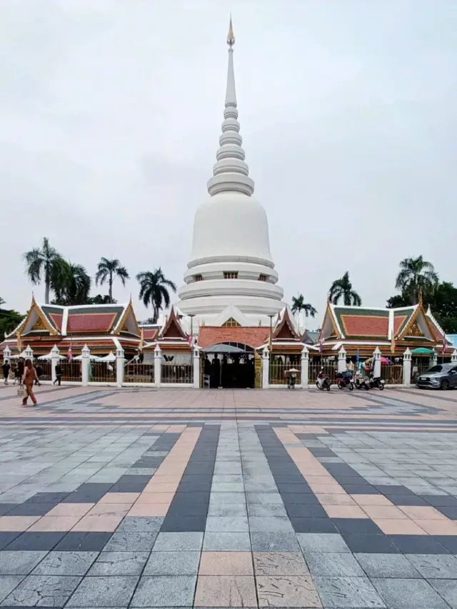 วัดพระศรีมหาธาตุวรมหาวิหาร |กทม.