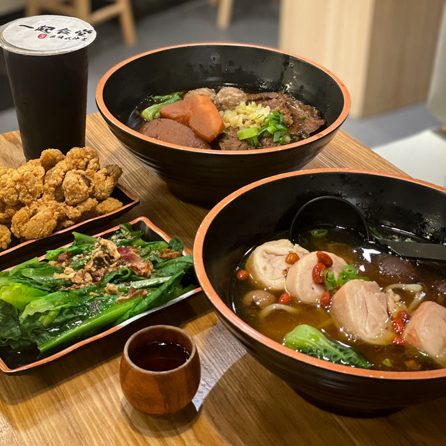 台式小品餐廳