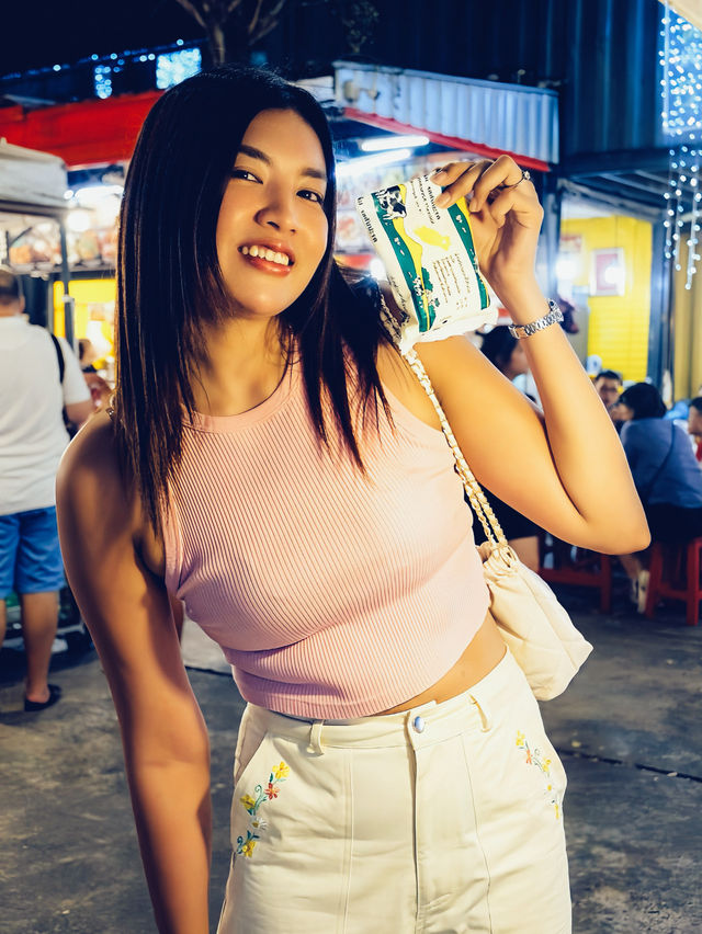 เดินเล่นตลาดกลางคืน ตลาดชิลล์วา ภูเก็ต