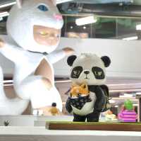 Cats&toys ศิลปะขึ้นห้าง