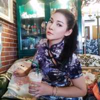 คาเฟ่ อองชองเต