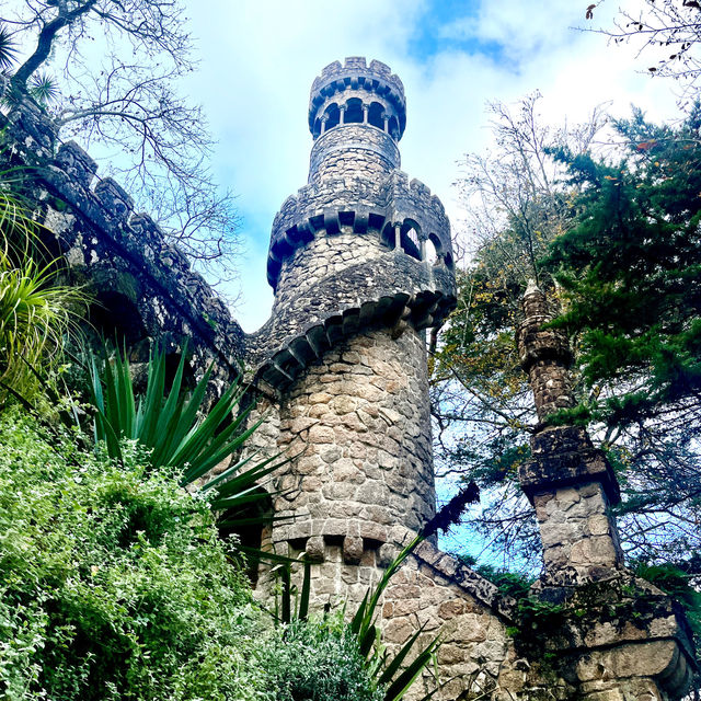 Sintra + Regaleira (day trip from Lisbon) 🇵🇹 with dos and don’ts 😉