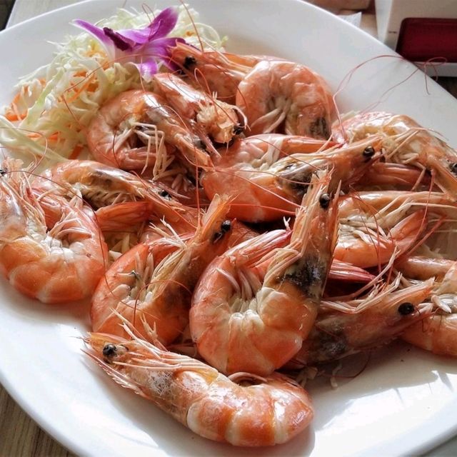 อาหารทะเลสดอร่อยร้านเก่าแก่ของสมุทรปราการ