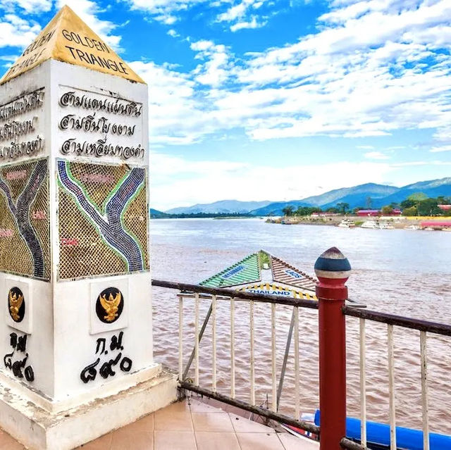 🤩 Unveiling the Golden Triangle (Thailand, Laos and Myanmar borders) 🌍
